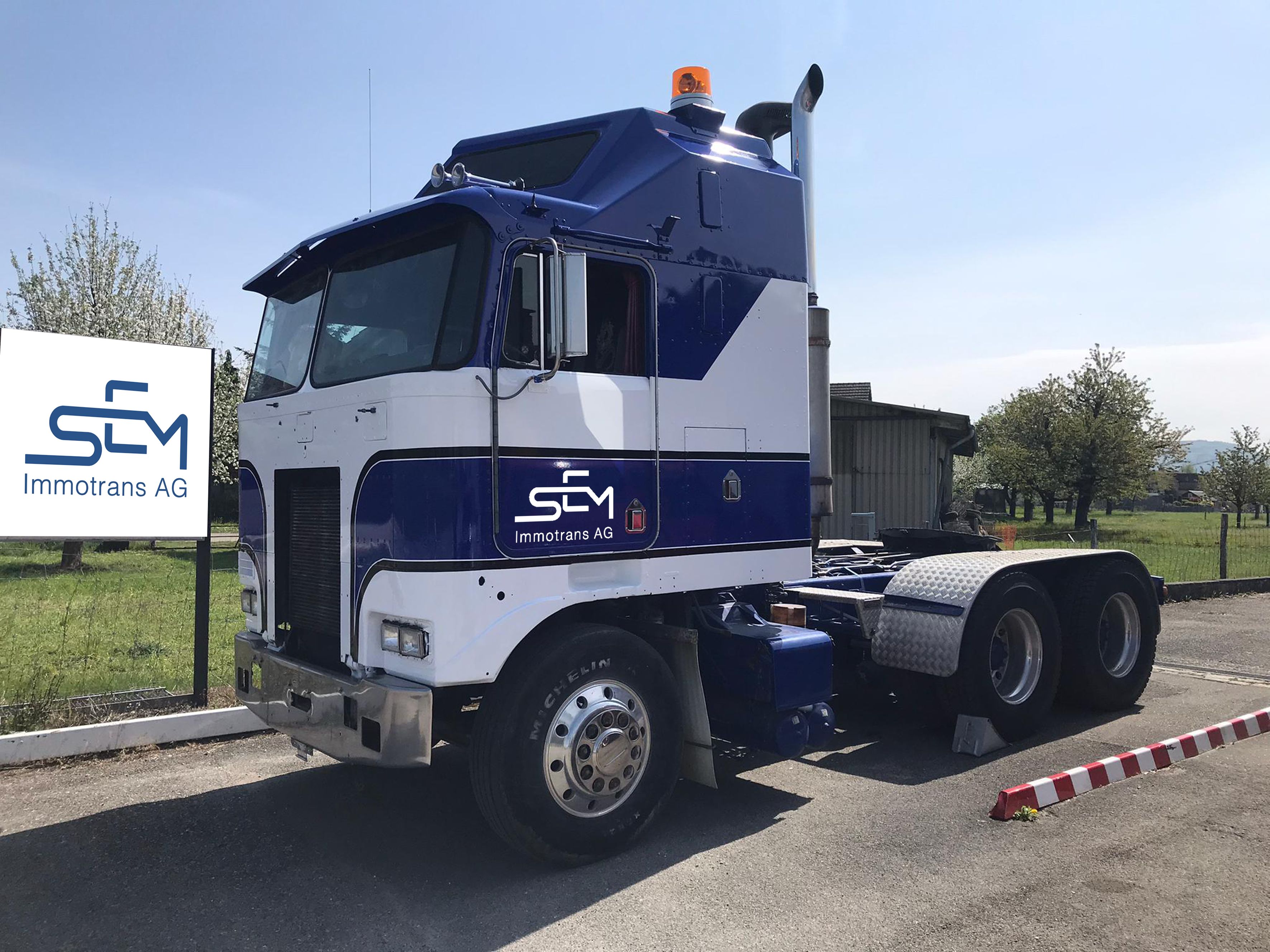 Kenworth SEM